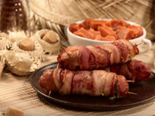 Salsichão com queijo e bacon: receita incrível para a festa junina