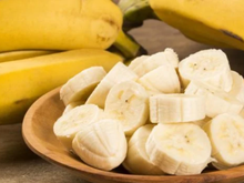 Isso é o que a ciência diz sobre comer uma banana no café da manhã