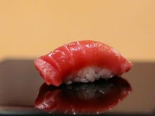 Conheça o criador do melhor sushi do mundo em "O Sushi dos Sonhos de Jiro"