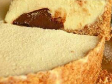 Torta de leite em pó com creme de avelã