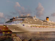 O Symphony of the Seas é o maior navio de cruzeiro do mundo. É tão gigantesco que emprega 1.000 pessoas apenas para preparar a comida