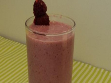 Vitamina de Ades com frutas e aveia