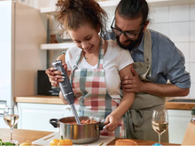 Prepare receitas cremosas e refrescantes com este mixer incrível com 40% de desconto