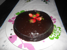 Torta de chocolate e morango