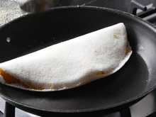 Aprenda a como fazer a tapioca perfeita e que derrete na boca com essas 3 dicas simples