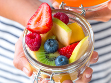 O que lanchar entre os blocos de Carnaval? 3 dicas para durar na folia!