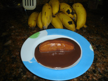 Banana com brigadeiro