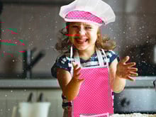 Crianças na cozinha: produtos para a hora de cozinhar ficar mais divertida!