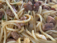 Macarrão com carne picadinha da Camille