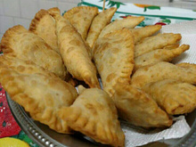 Massa de pastel simples 3 ingredientes