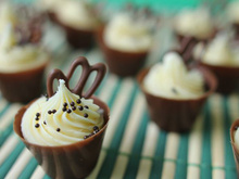 Como fazer copinhos de chocolate