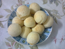 Pão de queijo mineiro