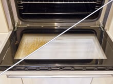 O vidro do forno duplo fica perfeitamente limpo sem desmontá-lo: o método do cabide e da toalha