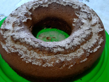 Bolo de fubá com coco e canela