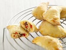 Empanadas de bacalhau