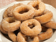 A melhor rosquinha doce para o lanche da tarde: receita da família da minha avó é simples, macia e irresistível