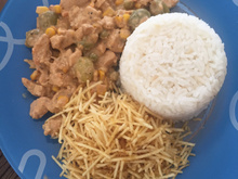 Strogonoff de frango à brasileira