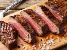 Chega de sujeira no fogão: aprenda a fazer um bife na panela de pressão macio e suculento