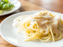 Esse espaguete que a minha mãe prepara é a melhor massa que já comi na minha vida e você precisa experimentar