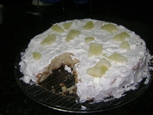 Bolo de abacaxi recheado