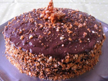 Bolo de chocolate crocante: surpreenda-se com essa receita deliciosa