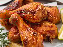 Coxa de frango na airfryer MUITO SUCULENTA! Aprenda as dicas de preparo do TudoGostoso e se apaixone!