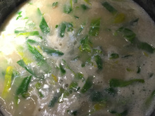 Caldo verde com inhame