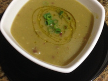 Caldo de ervilha com carne seca