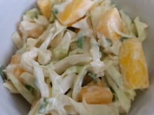 Salada de repolho com manga