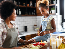 Vai fazer um almoço especial no Dia das Mães? 4 itens que não podem faltar na mesa posta