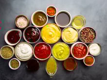 Molhos veganos para a salada: receitas para dar água na boca