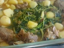 Costela com agrião e batata da Leuza