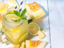 Suco de melão com limão no café da manhã para emagrecer mais rápido: receita ajuda na perda de peso