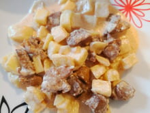 Cubinhos de porco com natas