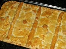 Empadão de camarão com massa que derrete na boca e recheio saboroso: veja a melhor receita de todas!