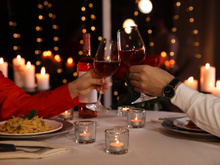 Dia dos Namorados: 5 itens para montar uma mesa romântica para celebrar a data