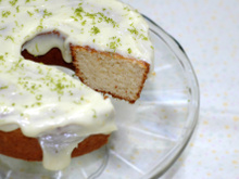 Bolo de limão de padaria