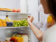 Adeus desperdício! Kit de organizadores que conserva frutas e verduras com 55% OFF