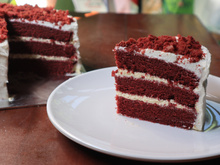 Red Velvet sem corante artificial: aprenda como deixar a massa naturalmente avermelhada e sem retrogosto