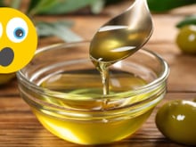 O benefício de consumir meia colher de sopa de azeite de oliva por dia é surpreendente!