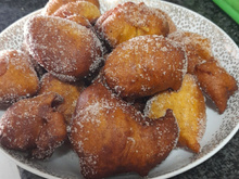 Bolinho de chuva de fubá 