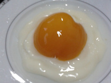 Ovo frito doce (pêssego)