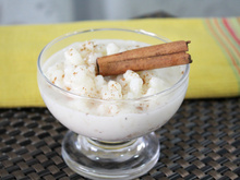 Essa é a canjica cremosa que mais amo na vida: eu coloco esse ingrediente simples e a textura fica perfeita!