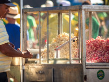 Queijo de pipoqueiro igual o da carrocinha sem precisar sair de casa! Descubra o truque IMPRESSIONANTE