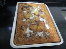 Bolo de banana e canela