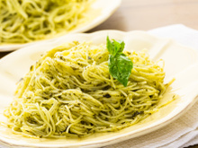 Muito melhor que miojo: receita perfeita de macarrão rápido para o dia a dia, com pouca gordura e bem menos sódio