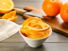 Cascas de frutas surpreendem em receitas de sobremesas deliciosas. Veja 15 opções de doce e evite desperdício!