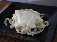 Macarrão ao molho branco - simples e rápido