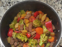 Picadinho de carne com legumes