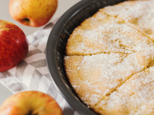 Encontrei a receita de uma lendária torta de maçã em anotações antigas: a massa tem uma textura única por causa de um ingrediente diferente que não tem na versão tradicional